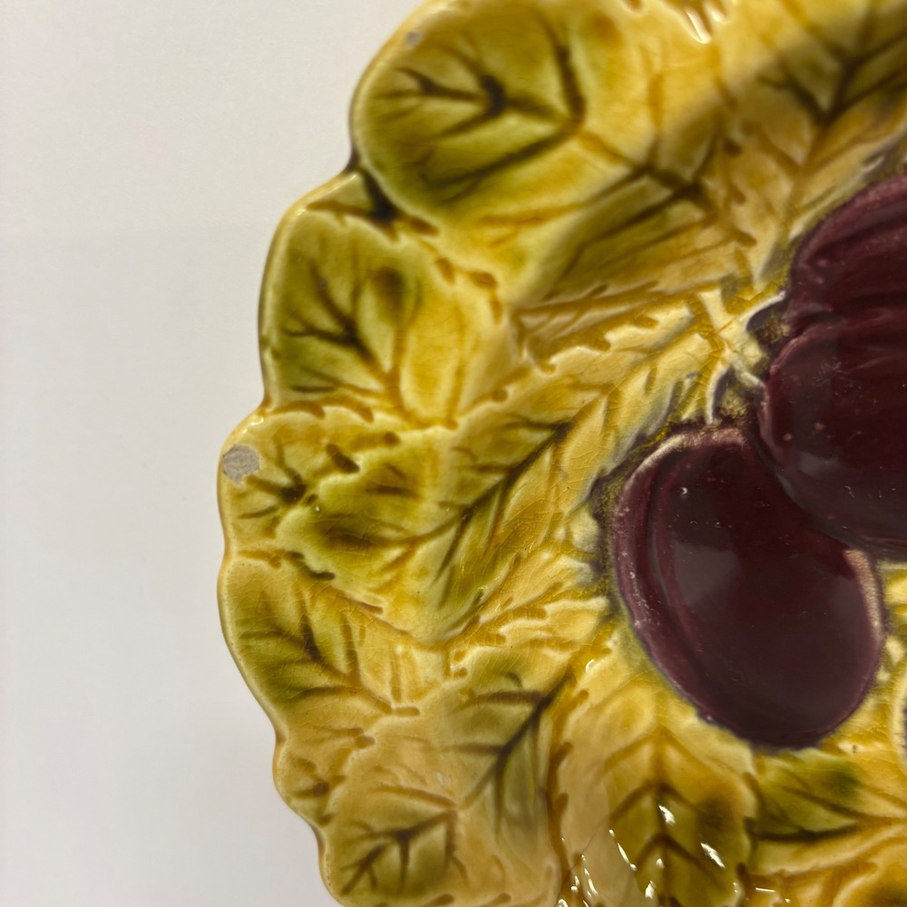 Vintage Majolica Dessert Plates, Set of 2,‎ Fruit Design, Collectible Plates - Picture 4 of 10